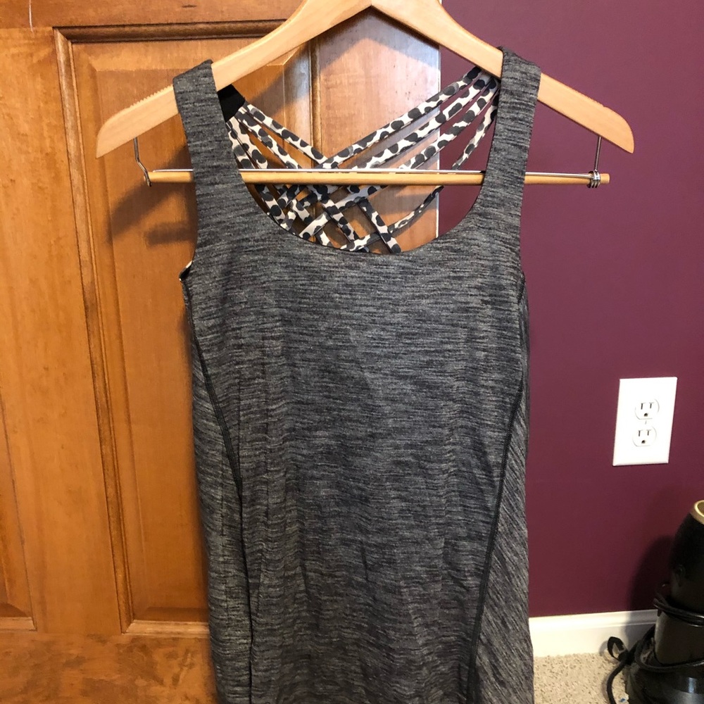 Lululemon tank top